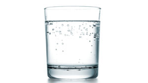 Read more about the article Bubbly Water: How it can affect your oral health